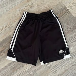 Boys adidas short